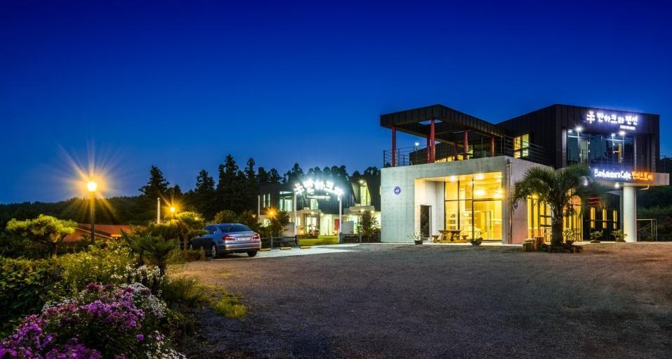 Banhakeura Pension Jeju Exterior photo