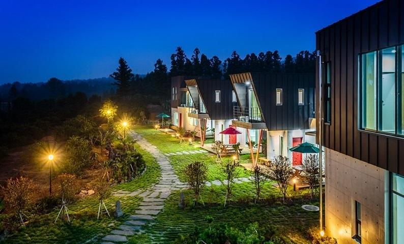 Banhakeura Pension Jeju Exterior photo