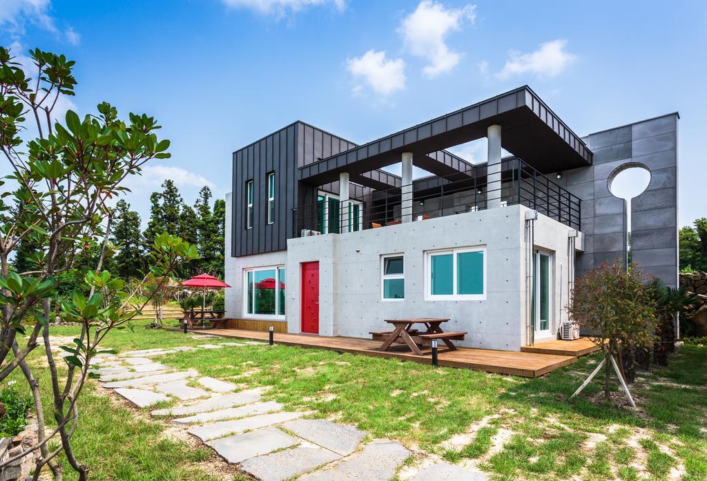 Banhakeura Pension Jeju Exterior photo